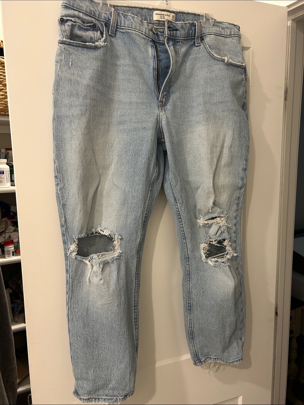 Abercrombie & Fitch Light Blue Distressed Cropped Jeans